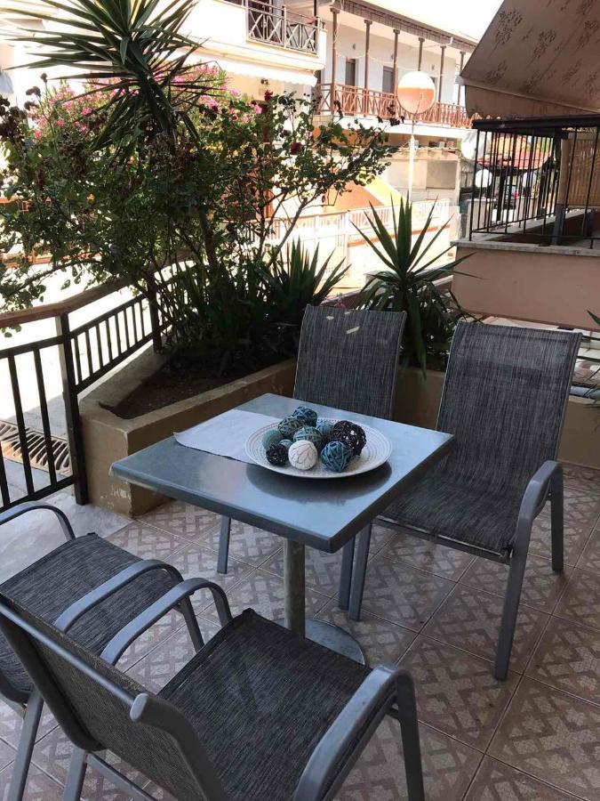 Kostas Apartment Ierissós Zewnętrze zdjęcie